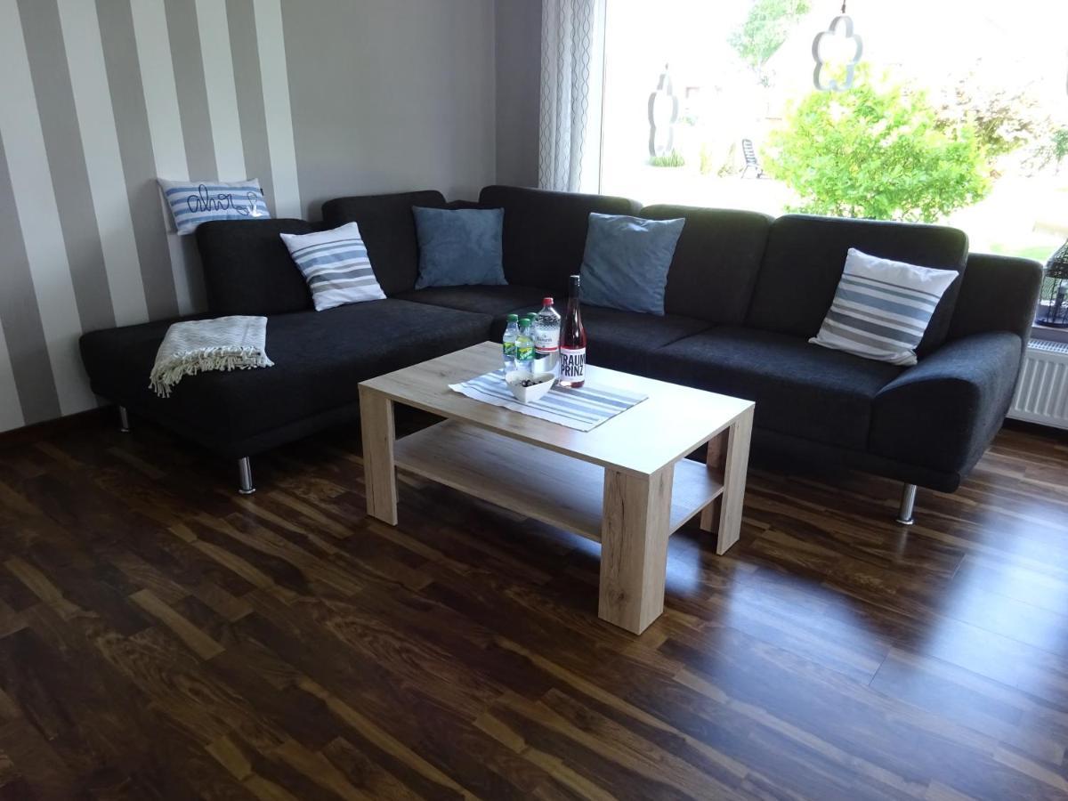 Ferienwohnung Schwiemann, Erdgeschoss Cadenberge Ngoại thất bức ảnh