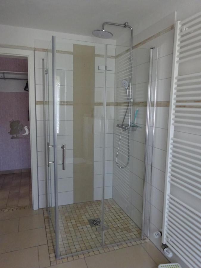 Ferienwohnung Schwiemann, Erdgeschoss Cadenberge Ngoại thất bức ảnh