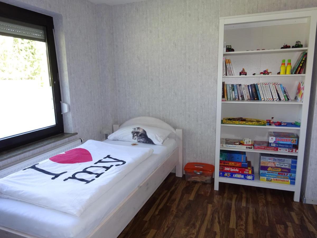 Ferienwohnung Schwiemann, Erdgeschoss Cadenberge Ngoại thất bức ảnh