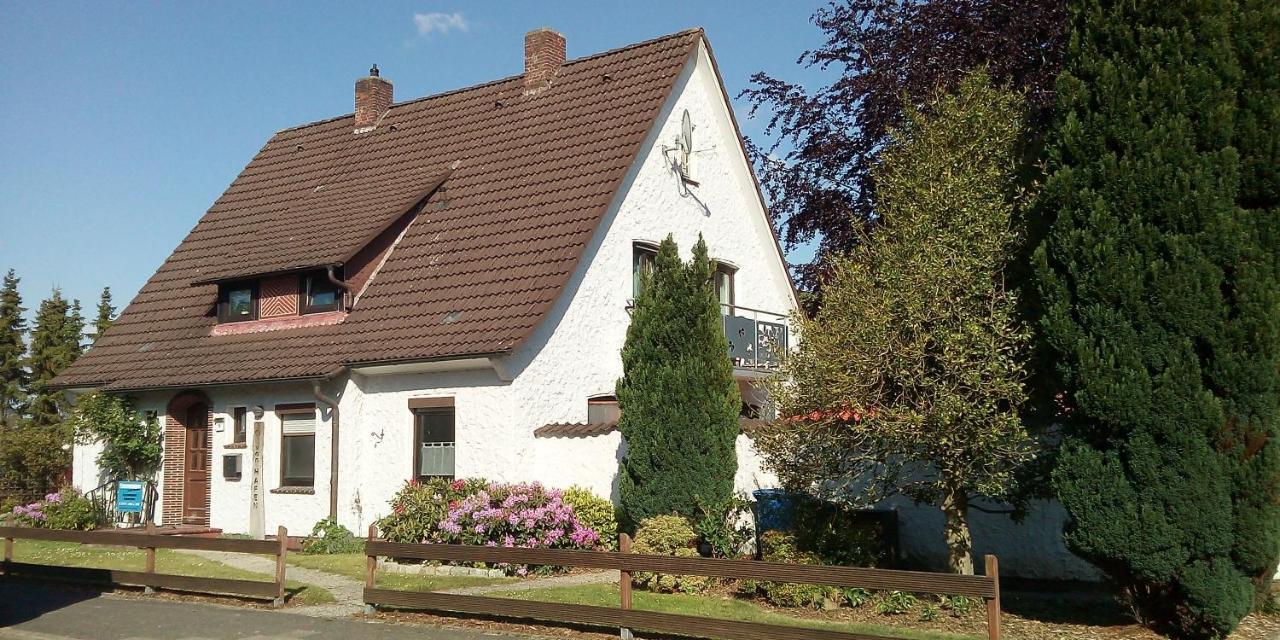 Ferienwohnung Schwiemann, Erdgeschoss Cadenberge Ngoại thất bức ảnh